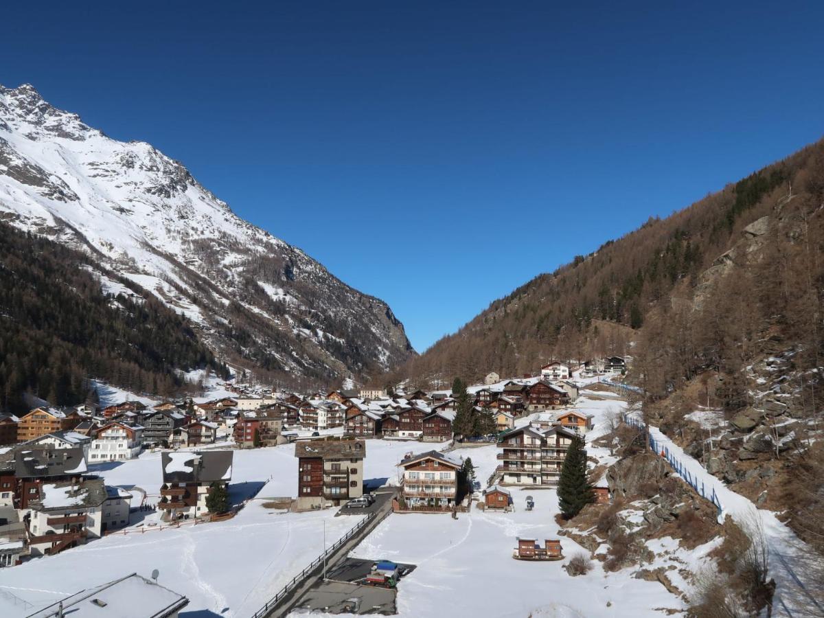 Apartment Amara Saas-Fee Bagian luar foto